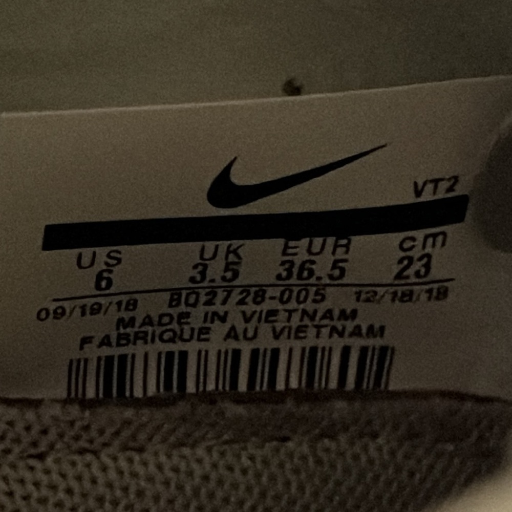 Nike React Athletic Shoes. Worn Twice. Like New - image 5